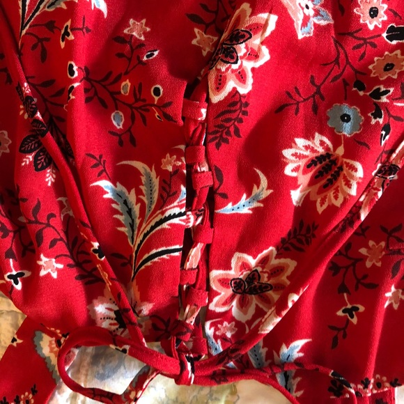 Forever 21 romper - Picture 3 of 4